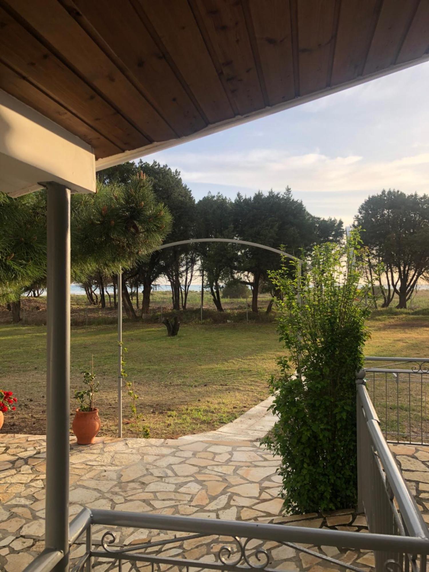 Вилла Seaside Retreat House Каковатос Экстерьер фото